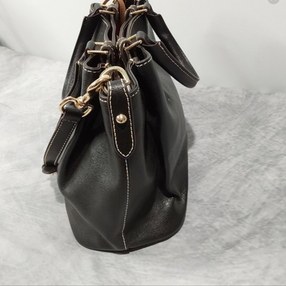 Dooney & Bourke Lucca Pebble Leather Large Barlow Tote in Black - Picture 3 of 10